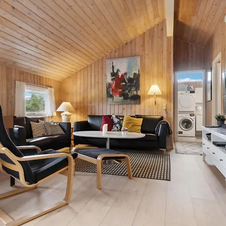 4 Bedroom Pet Friendly In Lokken